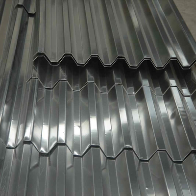 7-30um ISO14001 Gi Corrugated Roofing Sheets